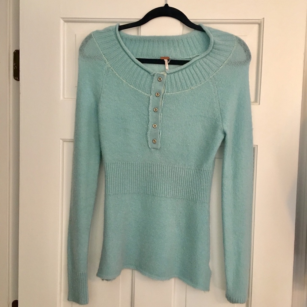 NWOT Free People light Turquoise thin sweater